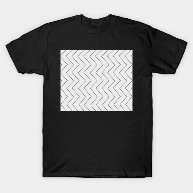 Abstract zigzag - black and gray. T-Shirt by kerens